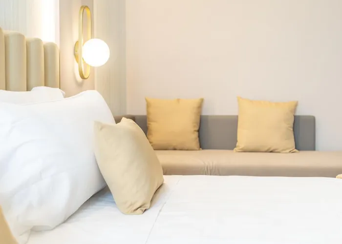 Helios Hotel